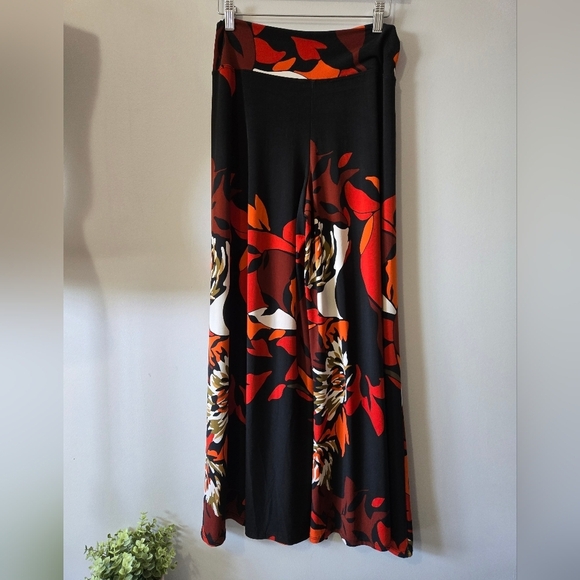 COCO BIANCO Floral Wide-Leg Pants In Black and Red. Size Small - Picture 2 of 9